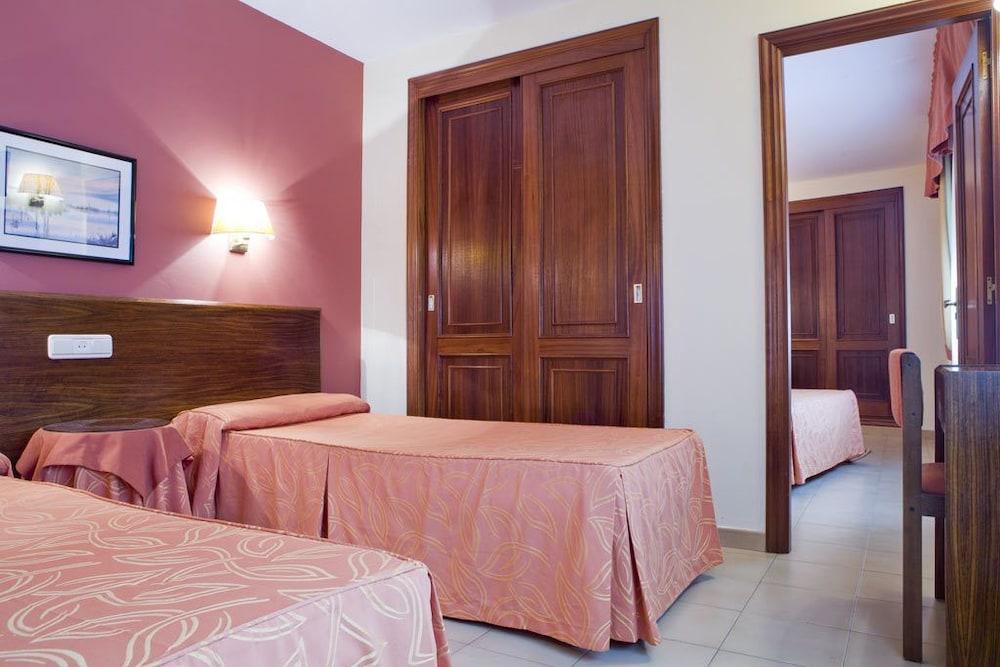 Hotel Siroco Портоново Экстерьер фото