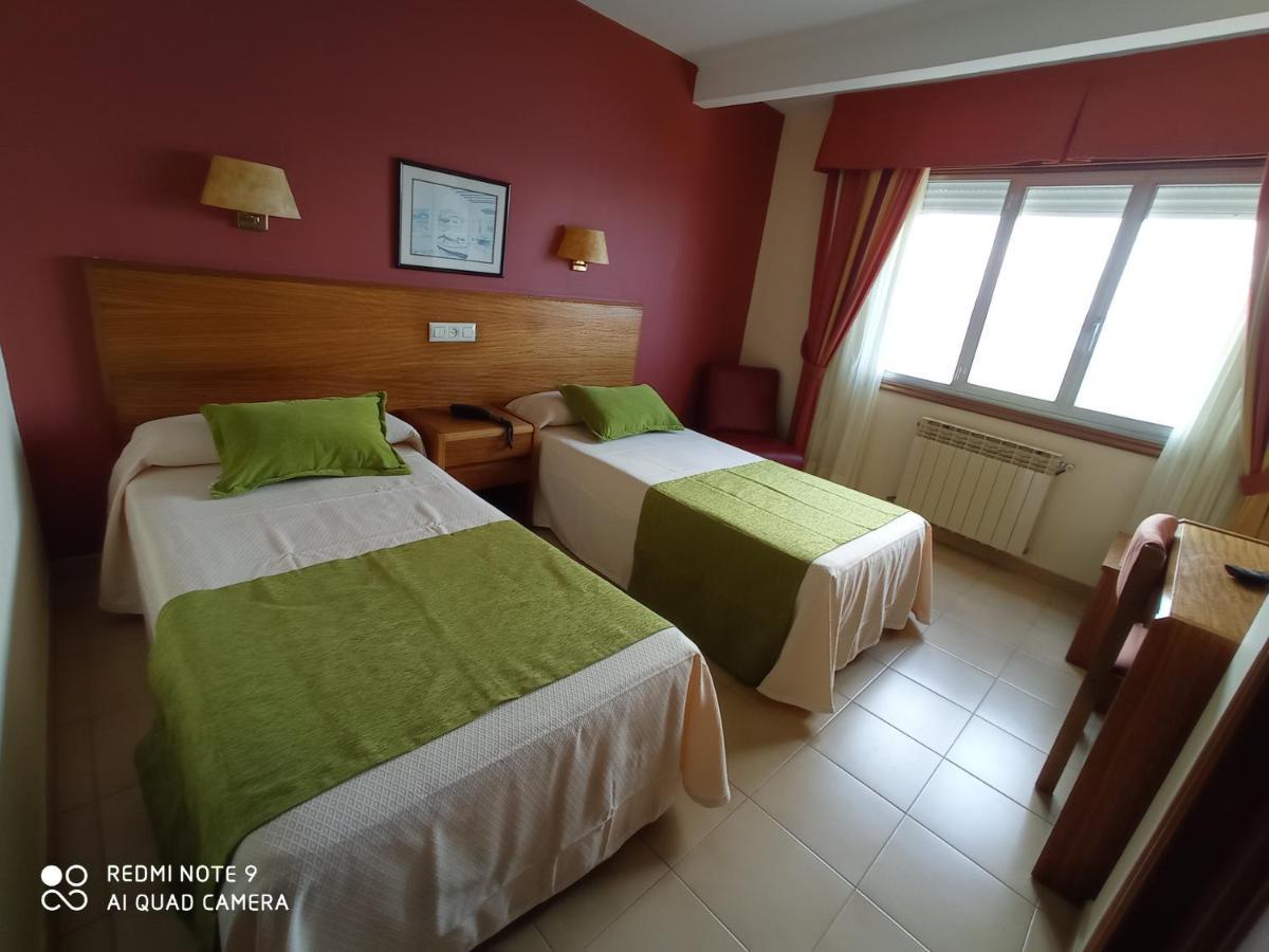 Hotel Siroco Портоново Экстерьер фото